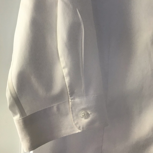White Button-Up NO IRON Blouse - Picture 2 of 9